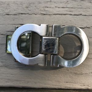 brushed silver tone solid and heavy designer style belt buckle